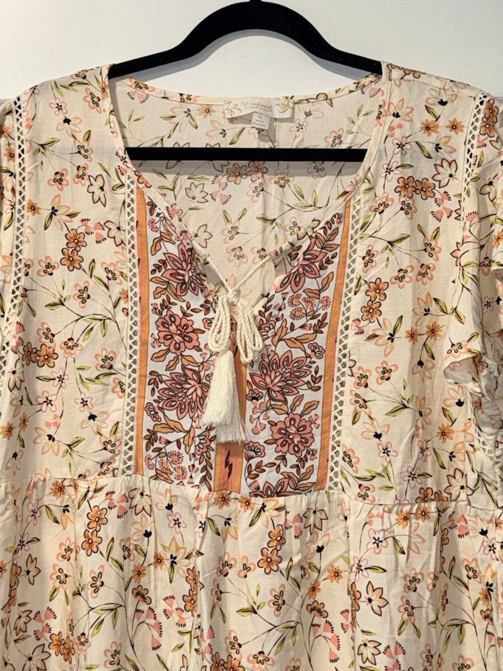 Suzanne Betro Weekend Flowy Boho Floral Short-Sleeve Tunic Top w/ Tassel Tie